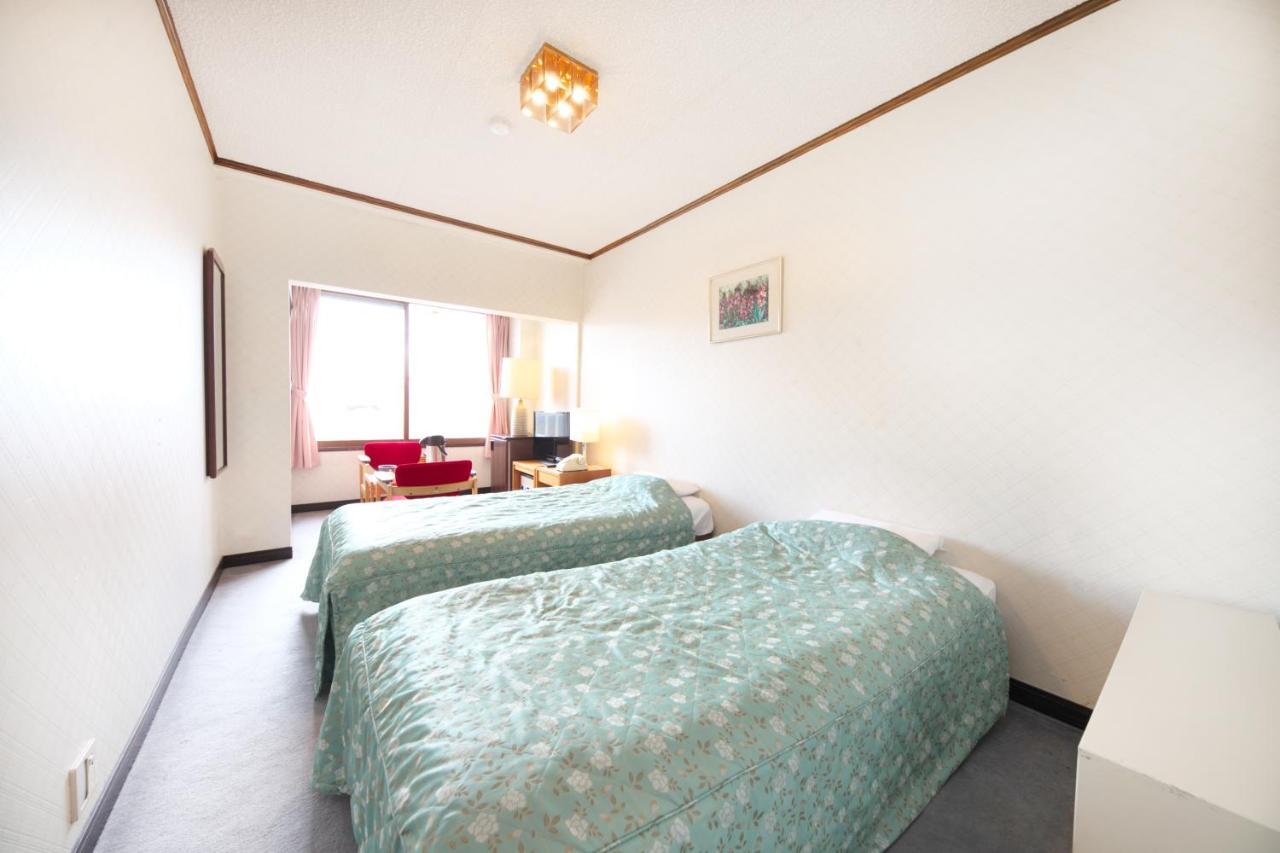 Shiga Swiss Inn 志贺高原 外观 照片