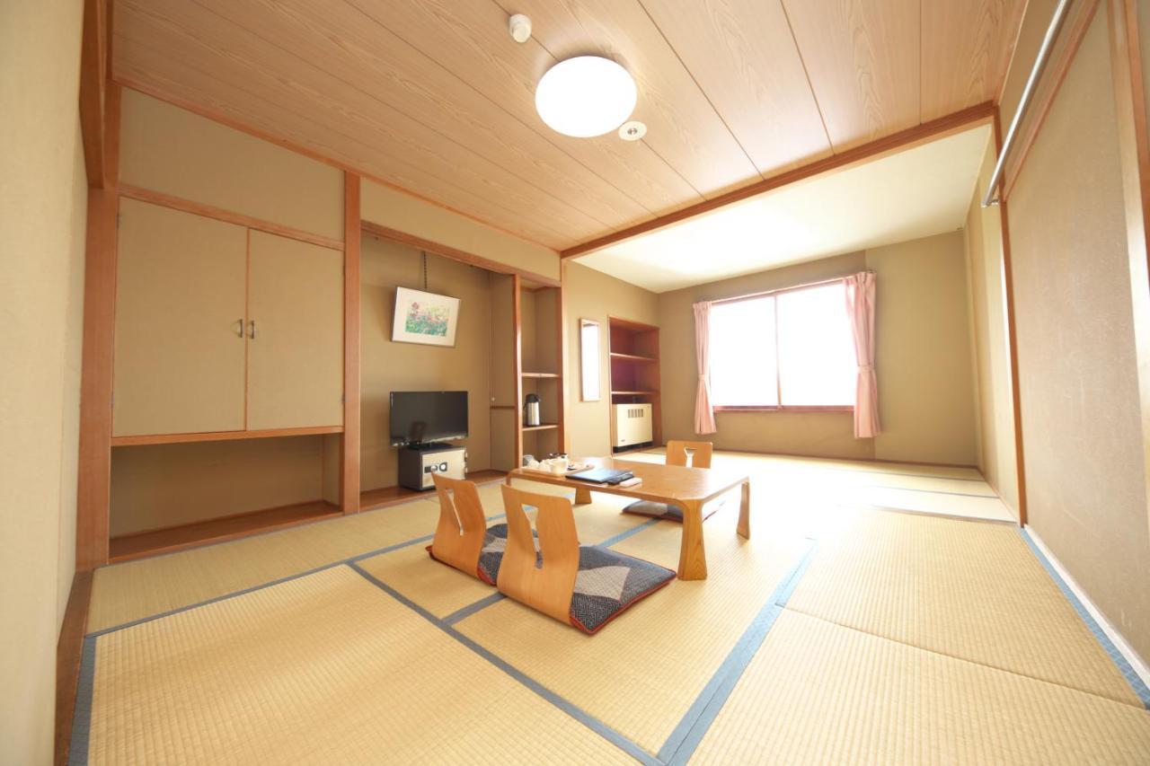 Shiga Swiss Inn 志贺高原 外观 照片